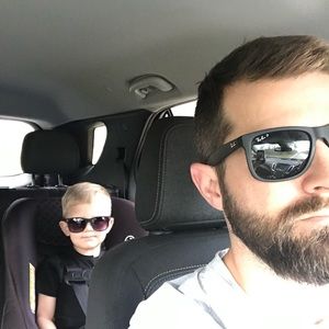 Meet your Posher, Justin